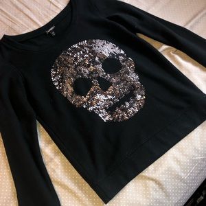 Skull sweatshirt